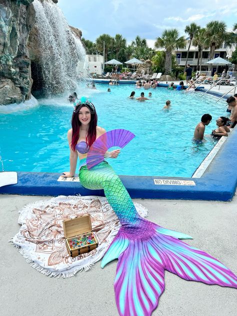 Perdido Beach. Entertainment party company mermaid for booking. Pensacola beach mermaid. Mermaid entertainment.
resort entertainment 